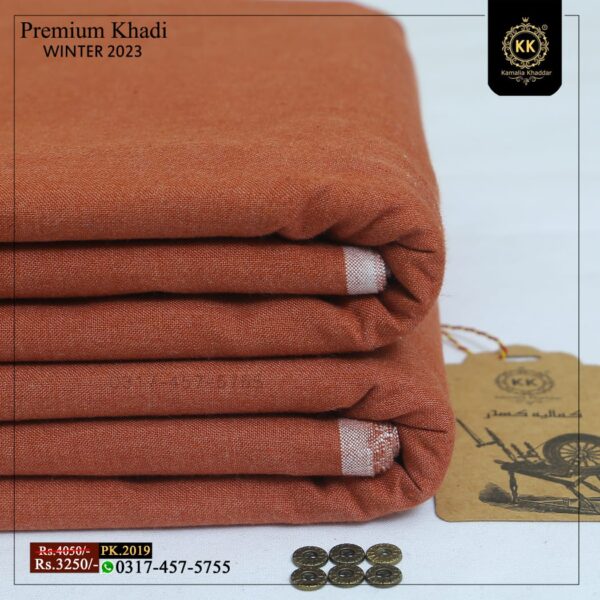 Kamalia Khaddar Premium Winter Goli Collection 2023 has been launched. As consumers seek handmade and homemade fabric alternatives, the spotlight is shifting towards Khadi Khaddar.